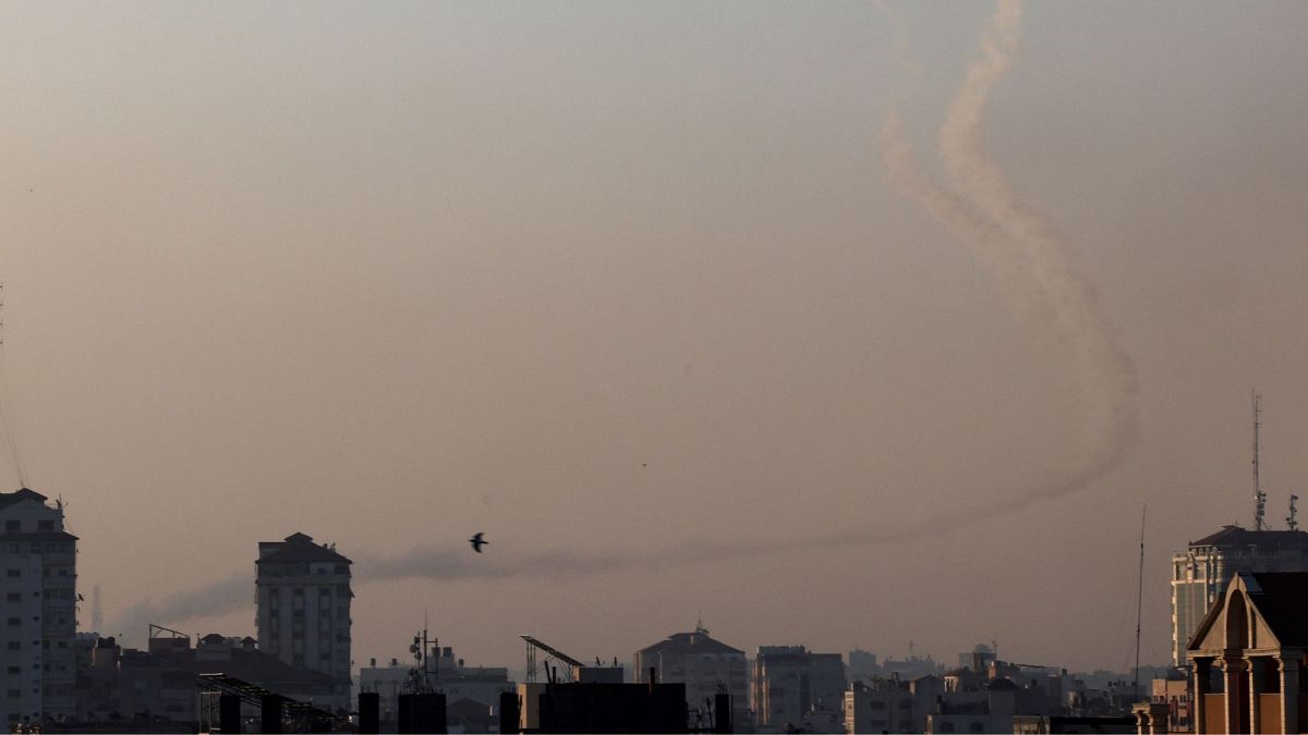 رد موشک‌های شلیک شده از نوار غزه به سمت خاک اسرائیل