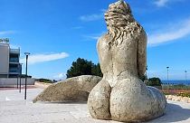 The controversial “Il Mare” sculpture in Piazza Rita Levi-Montalcini