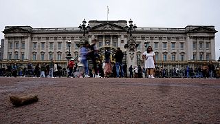 Vor dem Buckingham-Palast herrscht höchste Sicherheitsstufe nach dem Zwischenfall.