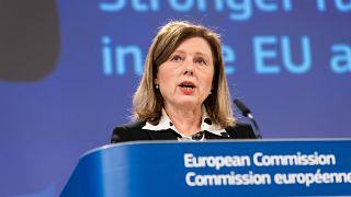 Vera Jourová, vice-presidente da Comissão Europeia, em conferência de imprensa, em Bruxelas