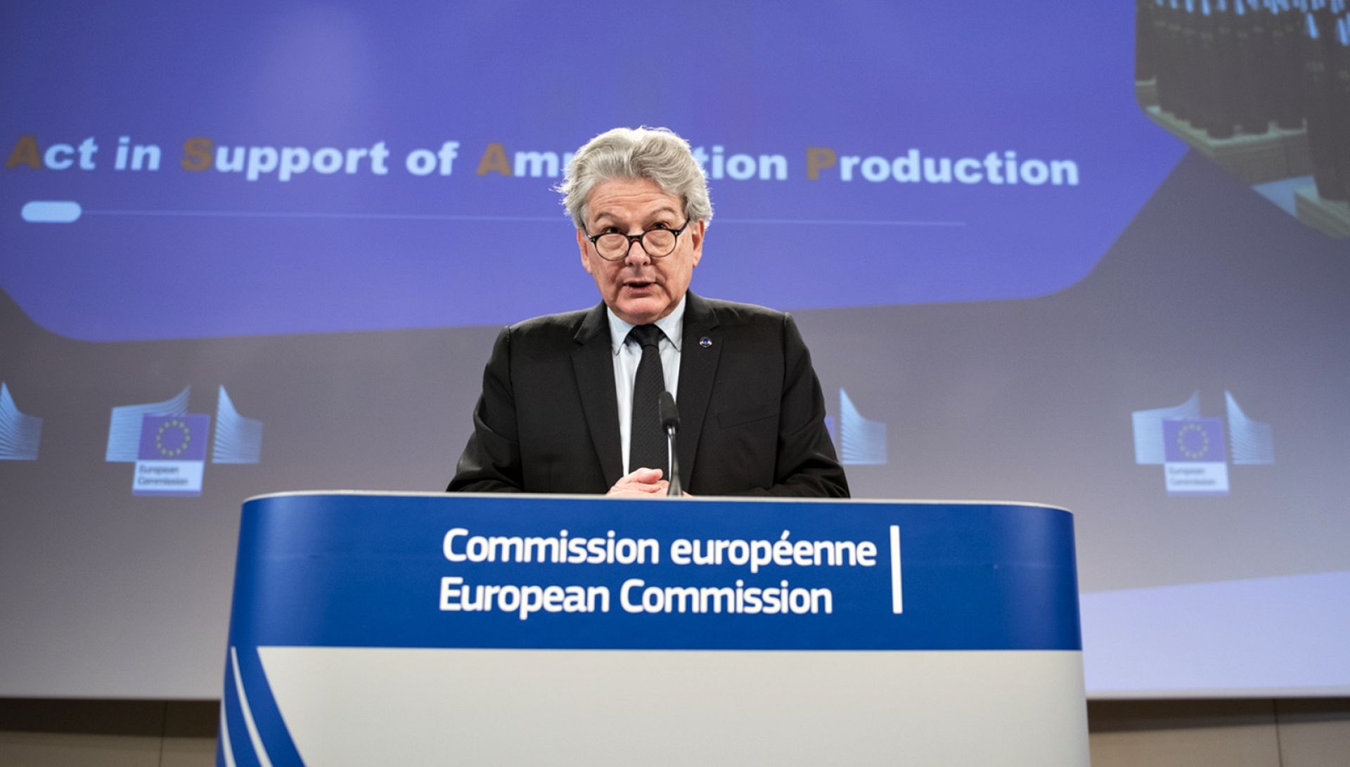 Brussels unveils €500-million plan to support Ukraine and put the EU ...