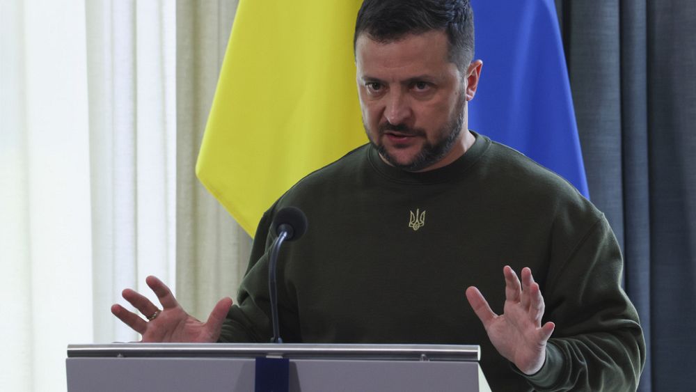 Zelenskyy: 'Unpleasant surprise' awaits Russia in counteroffensive