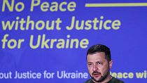 Ukrayna Cumhurbaşkanı Vladimir Zelenskiy Uluslararası Ceza Mahkemesi'nin yer aldığı Lahey'de bir konuşma yaptı