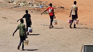 Sur les routes du Soudan, la générosité s'organise pour les déplacés