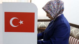 14 Mayıs seçimleri için yurt dışında oy verme işlemi devam ediyor
