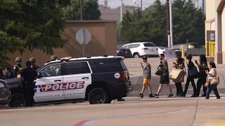 تیراندازی در یک مرکز خرید در تگزاس آمریکا دست کم ۸ کشته بر جای گذاشت