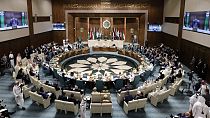 Arap Birliği'ne üye ülkelerin dışişleri bakanları Kahire'de toplandı 