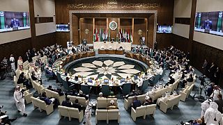 Arap Birliği'ne üye ülkelerin dışişleri bakanları Kahire'de toplandı