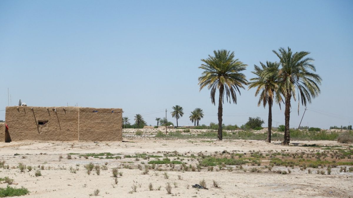 منزل مهجور  في قرية الخنجر بمحافظة الديوانية العراقية.