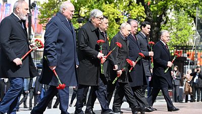 Президенты Армении, Беларуси, Казахстана, Таджикистана, Туркменистана и Узбекистана на праздновании дня Победы в Москве