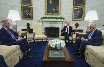 ABD Başkanı Joe Biden, Oval Ofis'te Temsilciler Meclisi Başkanı Kevin McCarthy ve Senatör Chuck Schumer'ı kabul etti