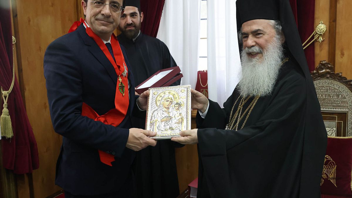 Νίκος Χριστοδουλίδης, Πατριάρχης Ιεροσολύμων Θεόφιλος Γ' 