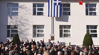 Ο Έλληνας πρωθυπουργός μπροστά σε συγκεντρωμένο πλήθος Ελλήνων ομογενών στην Αλβανία (φώτο αρχείου)