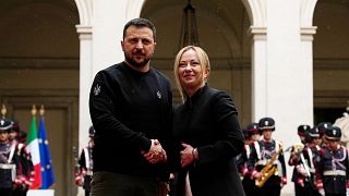 Le président ukrainien Volodymyr Zelensky et la Première ministre italienne Giogia Meloni à Rome, en Italie, le samedi 13 mai 2023.