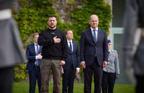 مراسم استقبال المستشار الألماني أولاف شولتز للرئيس الأوكراني فولوديمير زيلينسكي أثناء زيارته لبرلين. 14.05.23 
