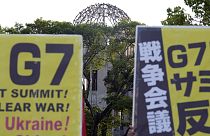 Protesta cerca del Domo de la Bomba Atómica antes de la cumbre del G7 en Hiroshima, Japón 