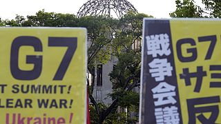 Protesta cerca del Domo de la Bomba Atómica antes de la cumbre del G7 en Hiroshima, Japón 