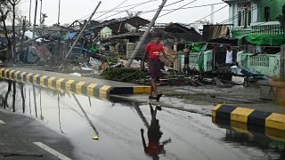 خلف الإعصار أضراراً هائلة في ميانمار