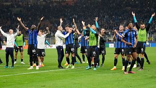 شادی بازیکنان اینتر میلان پس از بازی نیمه نهایی لیگ قهرمانان اروپا