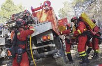 Munkában a spanyol tűzoltók