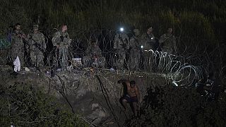 قوات أمريكية على الحدود مع المكسيك