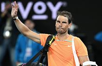 Rafael Nadal, miután az amerikai MacKenzie McDonald legyőzte őt az ausztrál nyílt teniszbajnokság férfi egyesének második fordulójában 2023. január 18-án.
