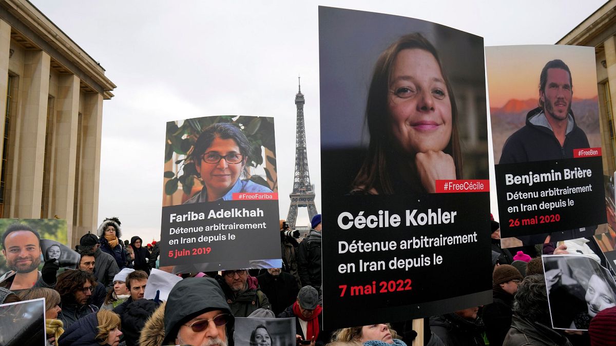 تجمع خانواده‌های بازداشت‌شدگان فرانسوی در ایران، پاریس، ۲۸ ژانویه ۲۰۲۳
