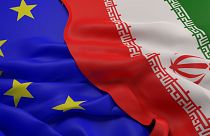 پرچم های اتحادیه اروپا و ایران