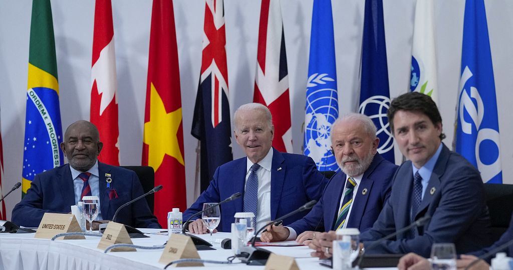 Comoros president attends the G7 Summit in Hiroshima Comoros president attends the G7 Summit in Hiroshima