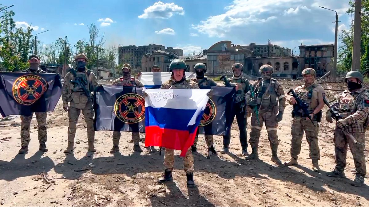 Le chef du groupe paramilitaire russe Wagner, Evgueni Prigojine, à Bakhmout, en Ukraine, samedi 20 mai 2023.
