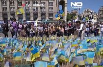 Homenaje en Kiev, capital de Ucrania, a los defensores de Azovstal.