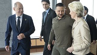 Ο Βολοντίμιρ Ζελένσκι μεταξύ Ευρωπαίων ηγετών στην σύνοδο της G7 στη Χιροσίμα