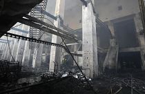 آثار الحريق في مبنى مكتب البريد التاريخي في مانيلا الفلبين