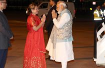 رئيس الوزراء الهندي ناريندرا مودي عند وصوله إلى مطار سيدني الدولي، 22 مايو 2023.