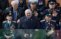 Lukasenka a katonaság vezetőivel