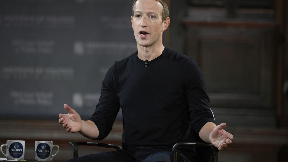 Marc Zuckerberg, 39 anni, presidente di Meta che controlla Facebook e alcune delle app più popolari al mondo