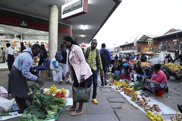 Zimbabwe : les vendeurs de rue profitent de l'inflation