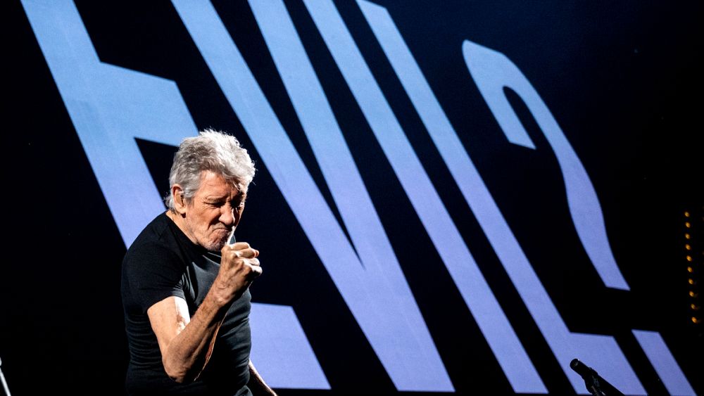 Roger Waters investigated for Nazi imagery at German concerts