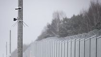Polonya, doğu sınırını Belarus ve Rusya'dan gelen yük araçlarına kapattı