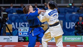 Tatsukawa Momo wins the all-Japanese -63kg final against Watanabe Seiko