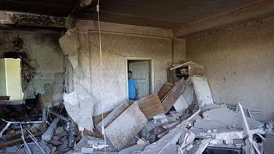 Zerstörtes Gebäude in Kiew