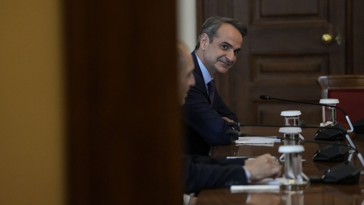 O líder da Nova Democracia, Kyriakos Mitsotakis, durante uma reunião no palácio presidencial em Atenas, a 24 de Maio de 2023.