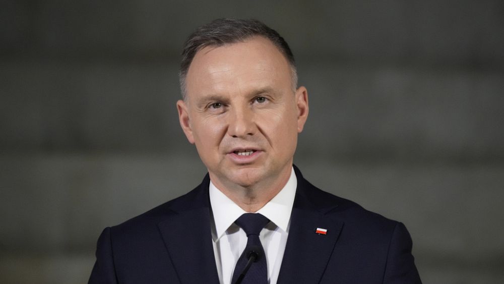 EU and US raise concerns about Polish law to probe ‘Russian influence’