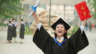 فارغ التحصیلی دانشجویی در دانشگاه پکن