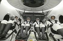 ABD'li uzay şirketi "Axiom Space"in Suudi Arabistanlı astronotların da bulunduğu ikinci ticari uzay mekiği Ax-2, Uluslararası Uzay İstasyonu'ndan dönüş yaptı.