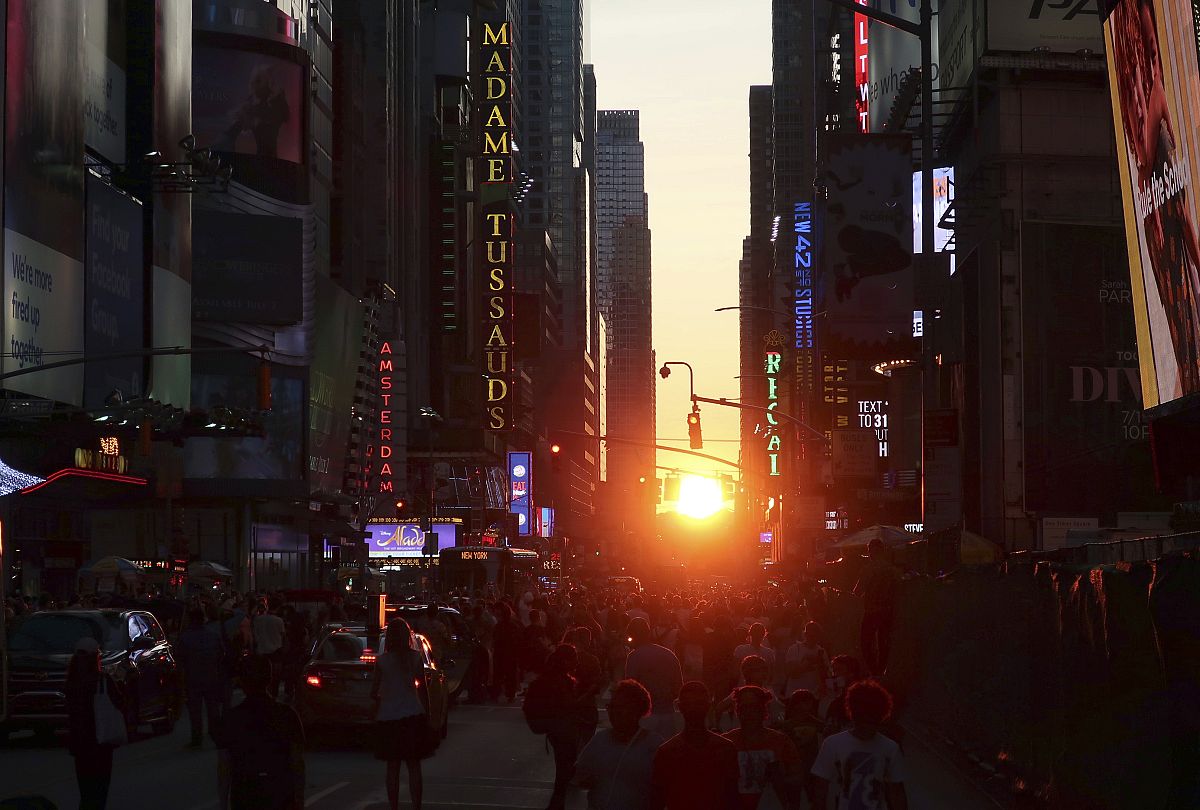 Βίντεο. Manhattanhenge Το μαγευτικό ηλιοβασίλεμα της Νέα Υόρκης Euronews