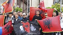 Manifestation dans la partie sud de Mitrovica, dominée par les kosovars albanais, jeudi 1er juin 2023.