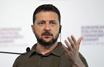Le président ukrainien lors d'une conférence de presse au sommet de la Communauté politique européenne (CPE) à Bulboaca, en Moldavie, 01/06/2023