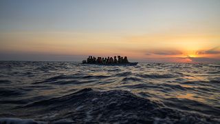 قارب مهاجرين في السواحل التونسية