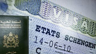 Schengen vizesine sahip bir Fas pasaportu (arşiv)